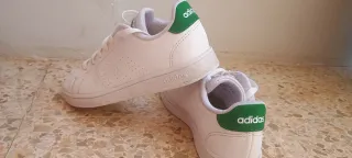 Zapatillas Adidas Blancas y Verdes