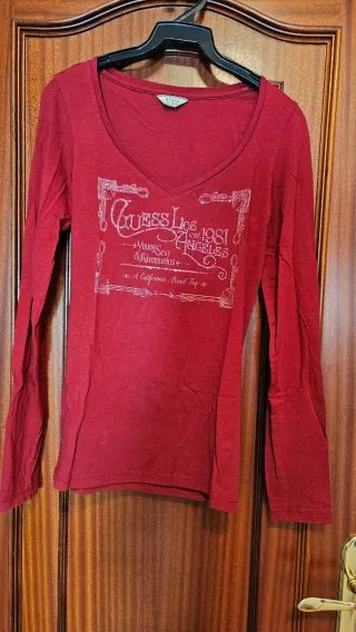 Camiseta Guess Manga Larga Granate