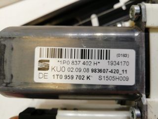 ELEVALUNAS DELANTERO DERECHO para SEAT LEON (1P1) 2008 109846