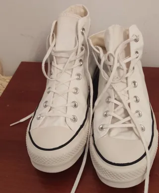 Converse talla 41.5  Plataforma 