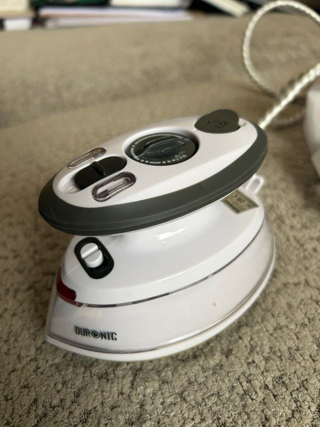 Plancha de viaje mini Duronic SI3 WD