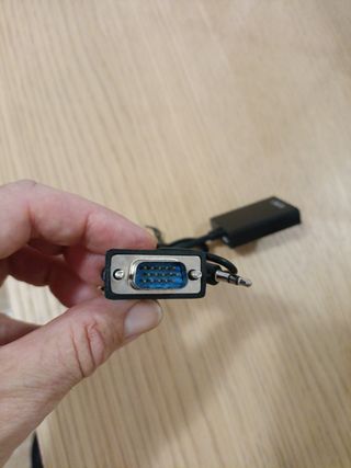 Adaptador VGA a HDMI con USB