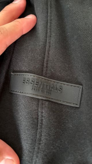 Pantalones Essentials Fear of God Negros