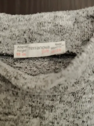 Vestitino felpato grigio con volant