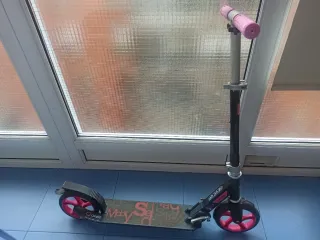 Patinete Oxelo Negro y Rosa Ruedas Grandes