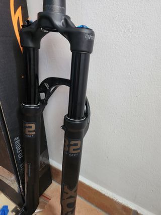 Horquilla Fox 32 Stepcast 100mm remoto de 2025