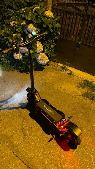 Patinete eléctrico Halo Knight