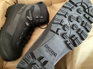 Botas de montaña Boreal negras