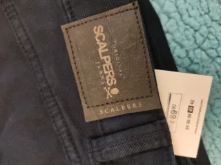 Pantalón Scalpers azul marino ancho
