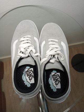 Zapatillas Vans ante gris claro talla 39