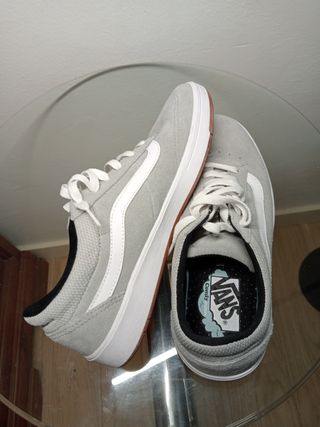 Zapatillas Vans ante gris claro talla 39