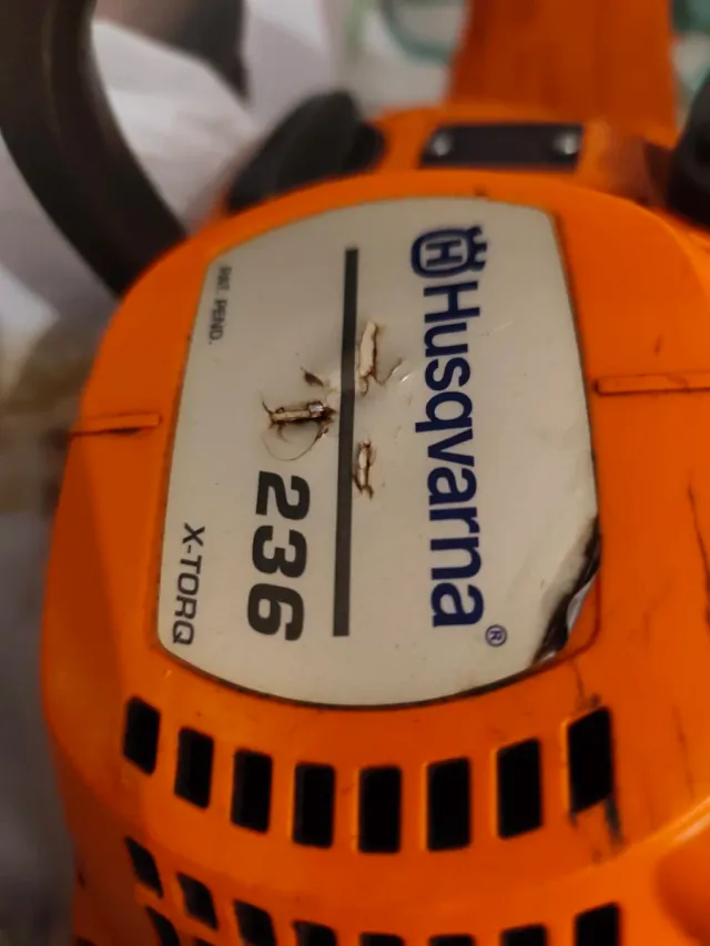 Motosierra Husqvarna Naranja