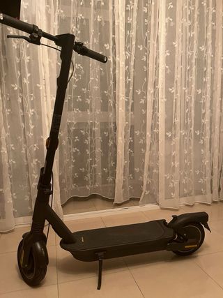 Patinete eléctrico como nuevo homologado
