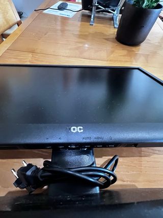 Monitor AOC 24” LCD Negro