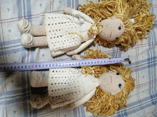 2 Muñecas Crochet 32cm + Silleta Juguete