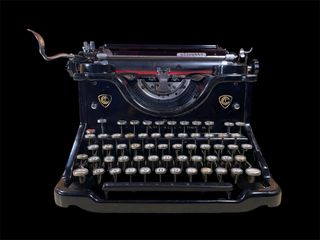 Macchina da scrivere Olivetti M40 1a Serie