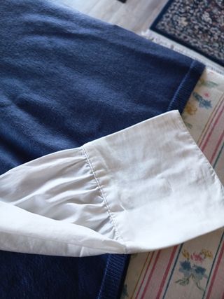 Camicia con gilet blu e bianco