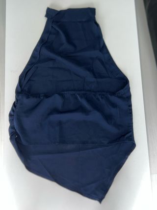 Top halter azul marino