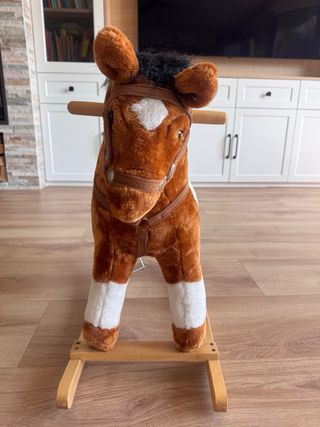 Caballo balancín infantil