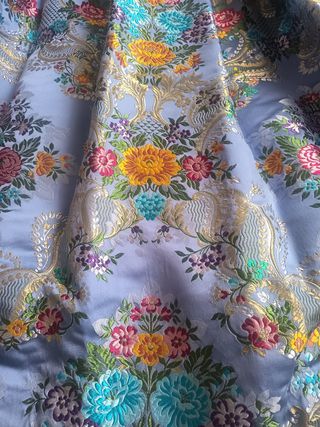 Traje Fallera Siglo XVIII Azul y Dorado