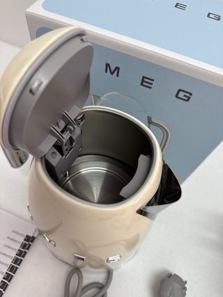 Hervidor Eléctrico Smeg Crema