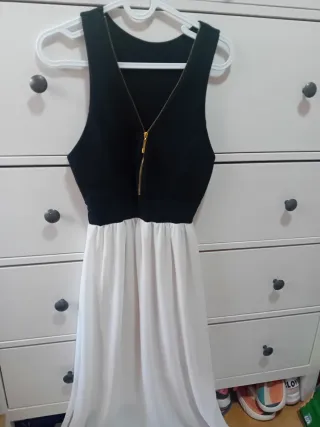Vestido Negro y Blanco Talla S