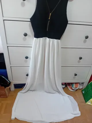 Vestido Negro y Blanco Talla S