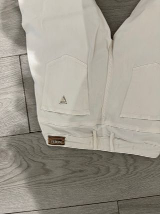 Pantalón blanco mujer