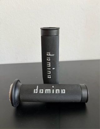 Puños Moto Domino Negro y Gris/Blanco