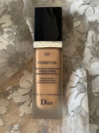 Dior Diorskin Forever 020 Beige