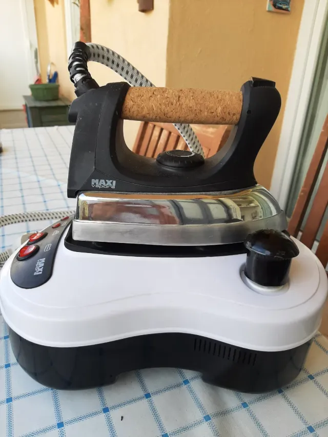 Centro de Planchado Maxi Vapore.