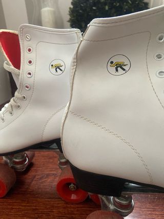 Patines blancos 4 ruedas