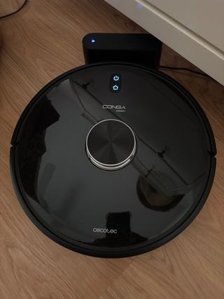 Robot Aspirador Cecotec Conga 4690
con accesorios 