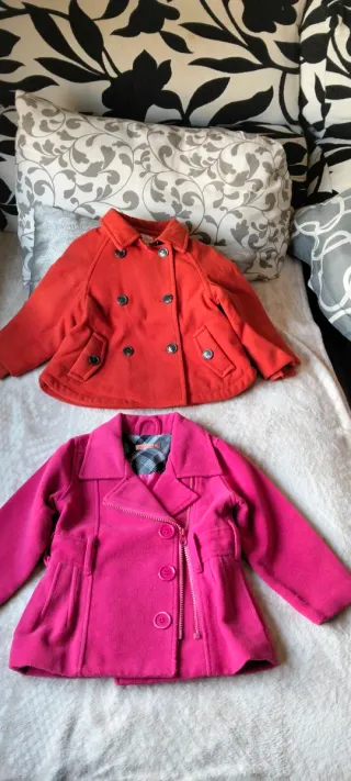 Chaquetones niña 2x15€ naranja y fucsia T.XS