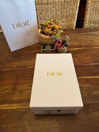 Caja Dior