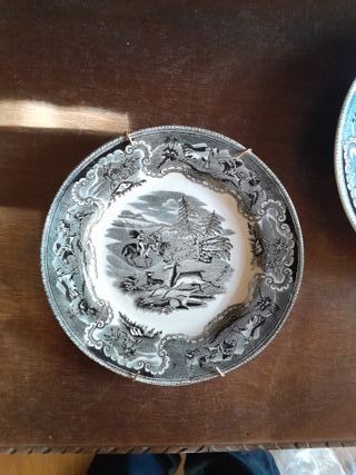 2 Platos Antiguos La Fábrica de Cartagena