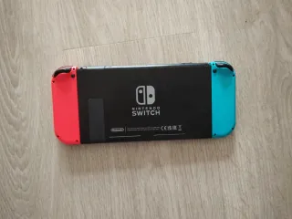 Nintendo Switch Azul y Rojo 2023
