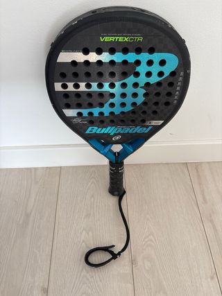 Pala padel Bullpadel