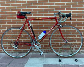 Pinarello Campagnolo Talla 56 Roja