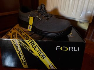 Zapatos de seguridad Forli Talla 39 Nuevos.