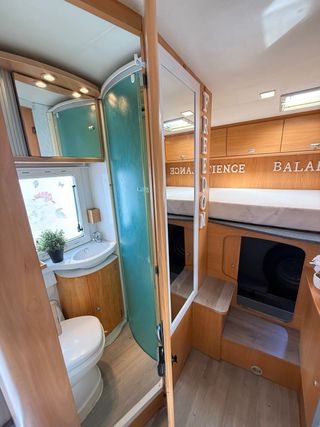 Autocaravana Alta gama/2 aires/garaje motos 