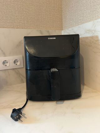Freidora de aire Cosori negra