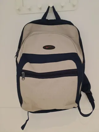 Mochila Nike Beige y Azul