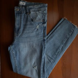Pantalón vaquero Bershka