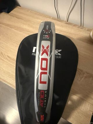 Pala de pádel NOX AT10 Genius