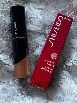 Shiseido Lacquer Gloss BR301