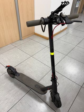 Patinete Xiaomi M365 - Ruedas anti-pinchazo 
