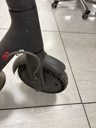 Patinete Xiaomi M365 - Ruedas anti-pinchazo 