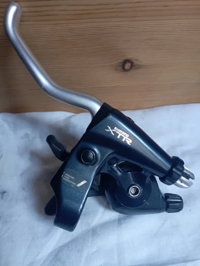 Mandos Shimano XTR Cambio y Freno