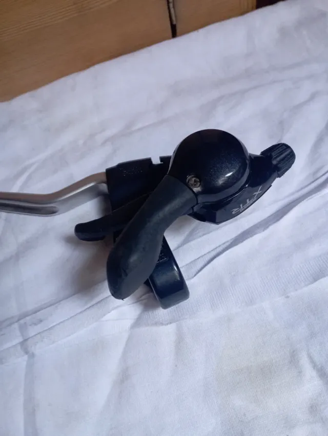 Mandos Shimano XTR Cambio y Freno